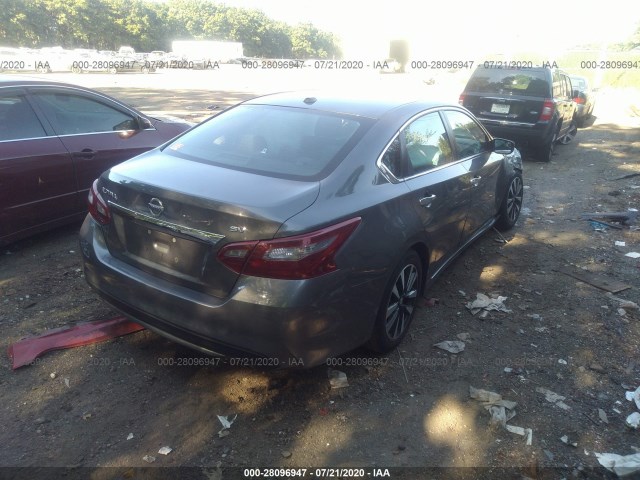 Photo 3 VIN: 1N4AL3AP6JC118181 - NISSAN ALTIMA 