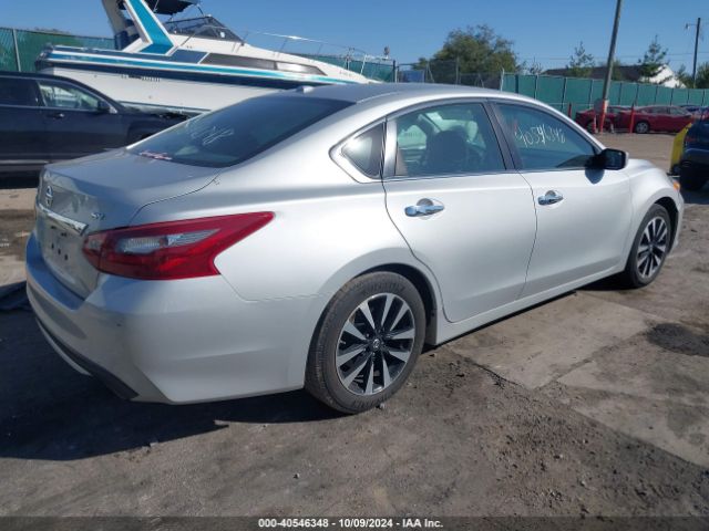 Photo 3 VIN: 1N4AL3AP6JC136213 - NISSAN ALTIMA 