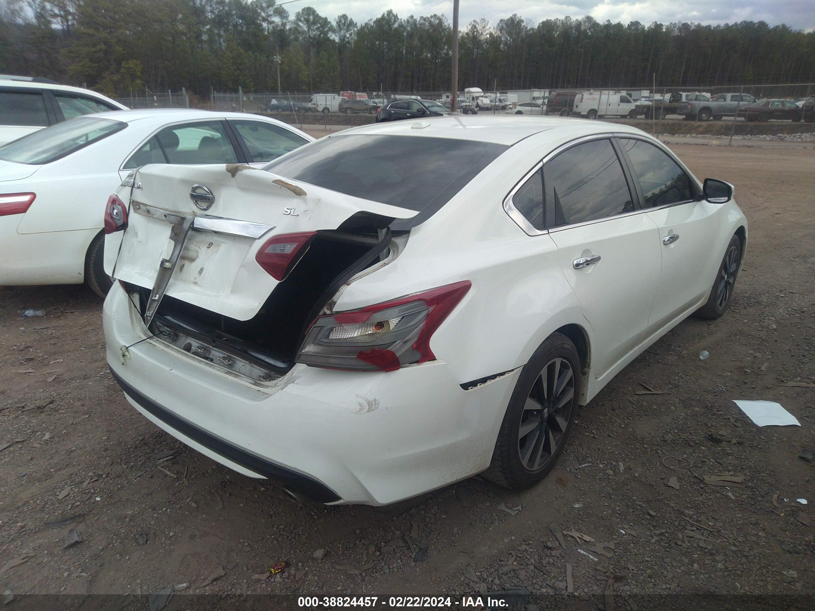 Photo 13 VIN: 1N4AL3AP6JC144859 - NISSAN ALTIMA 