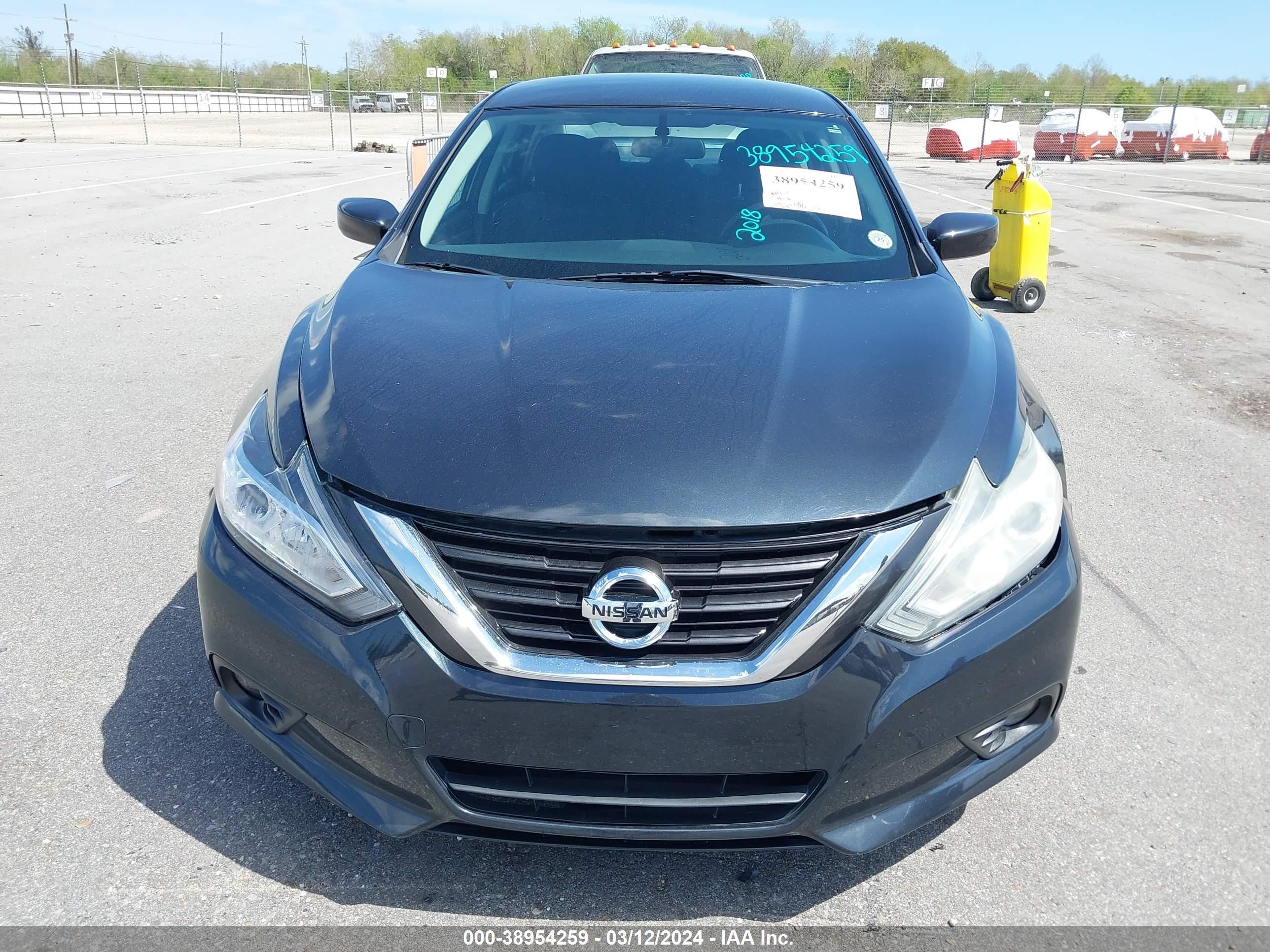 Photo 5 VIN: 1N4AL3AP6JC149463 - NISSAN ALTIMA 