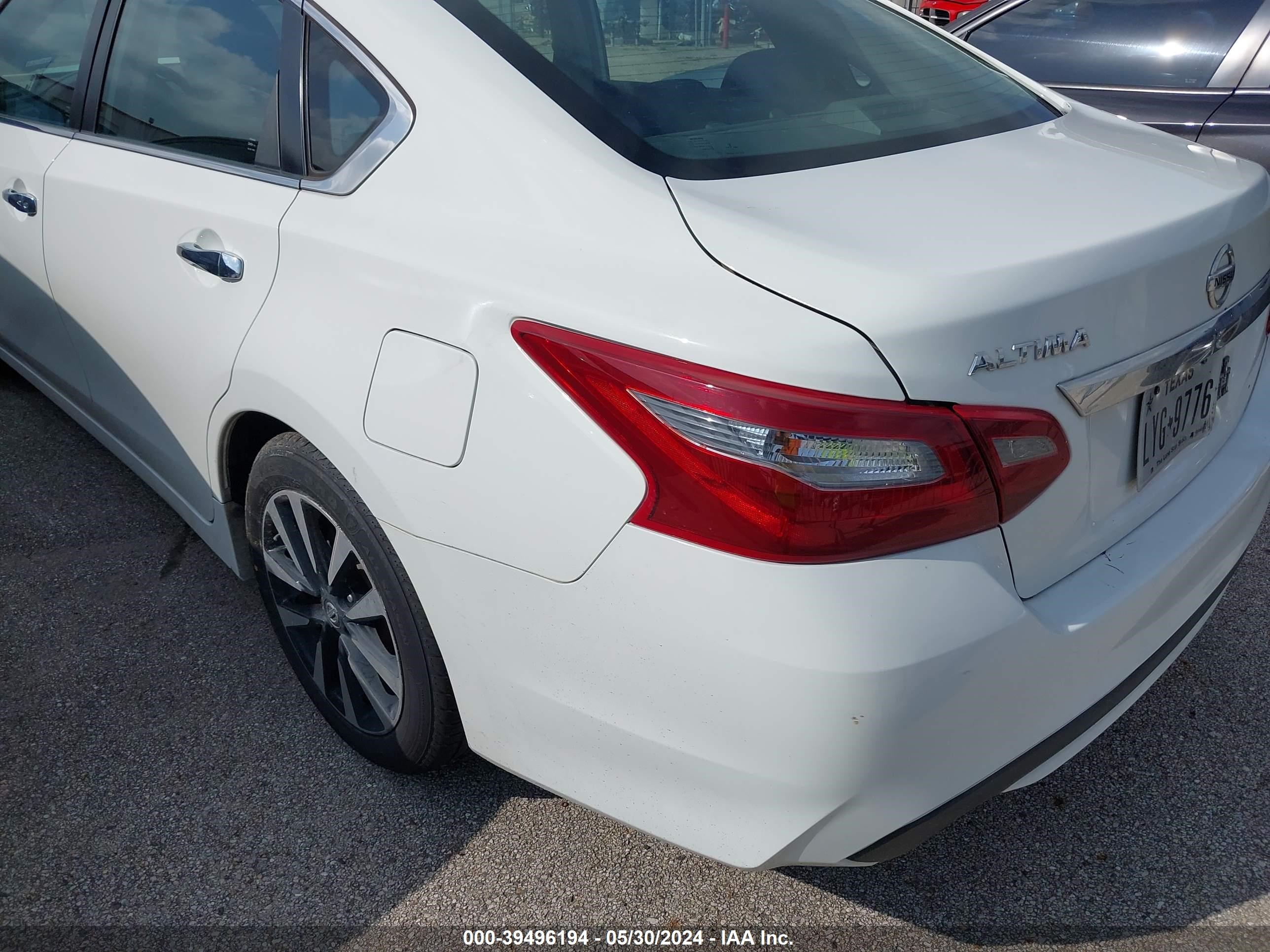 Photo 2 VIN: 1N4AL3AP6JC175268 - NISSAN ALTIMA 