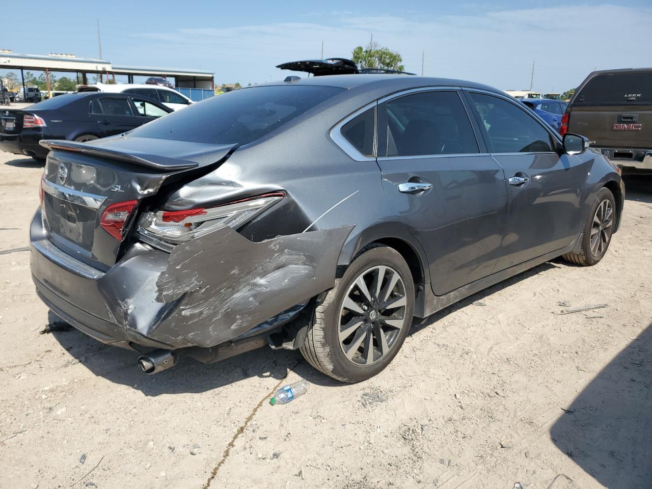 Photo 2 VIN: 1N4AL3AP6JC209421 - NISSAN ALTIMA 