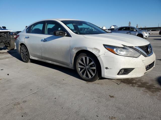 Photo 3 VIN: 1N4AL3AP6JC214795 - NISSAN ALTIMA 