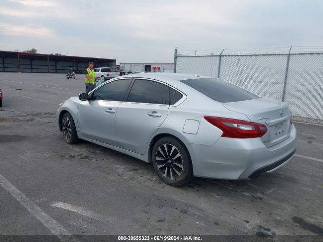 Photo 2 VIN: 1N4AL3AP6JC249174 - NISSAN ALTIMA 