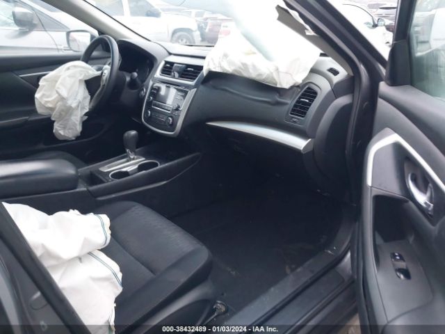 Photo 4 VIN: 1N4AL3AP6JC273457 - NISSAN ALTIMA 