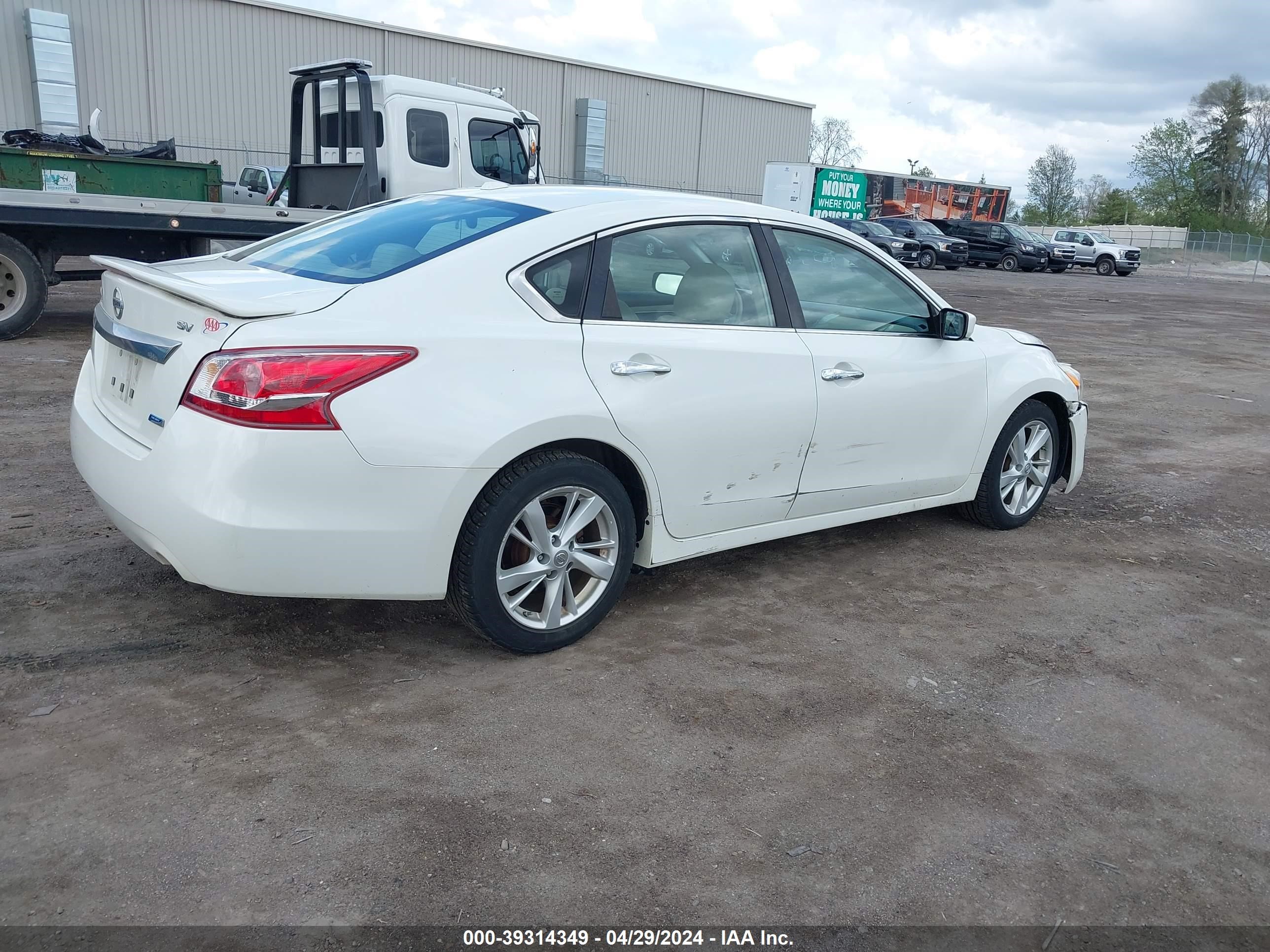 Photo 3 VIN: 1N4AL3AP7DC137617 - NISSAN ALTIMA 