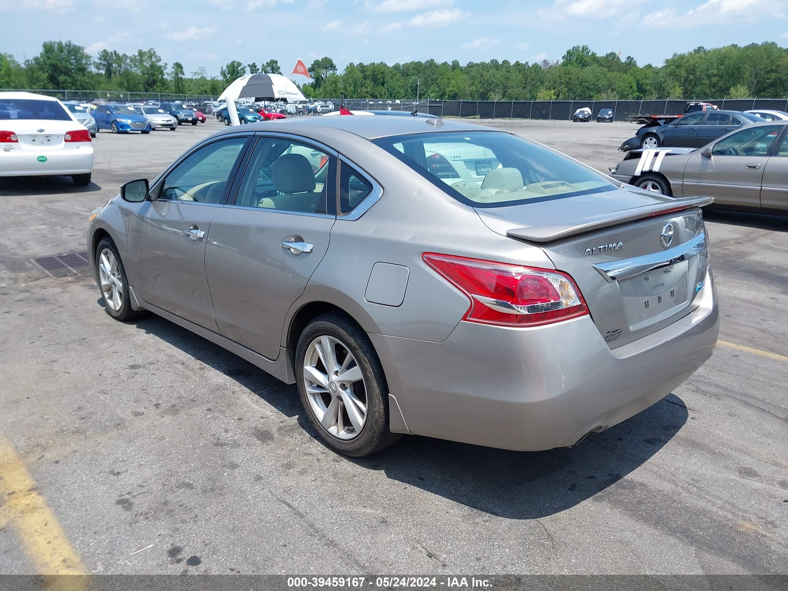 Photo 2 VIN: 1N4AL3AP7DC144373 - NISSAN ALTIMA 