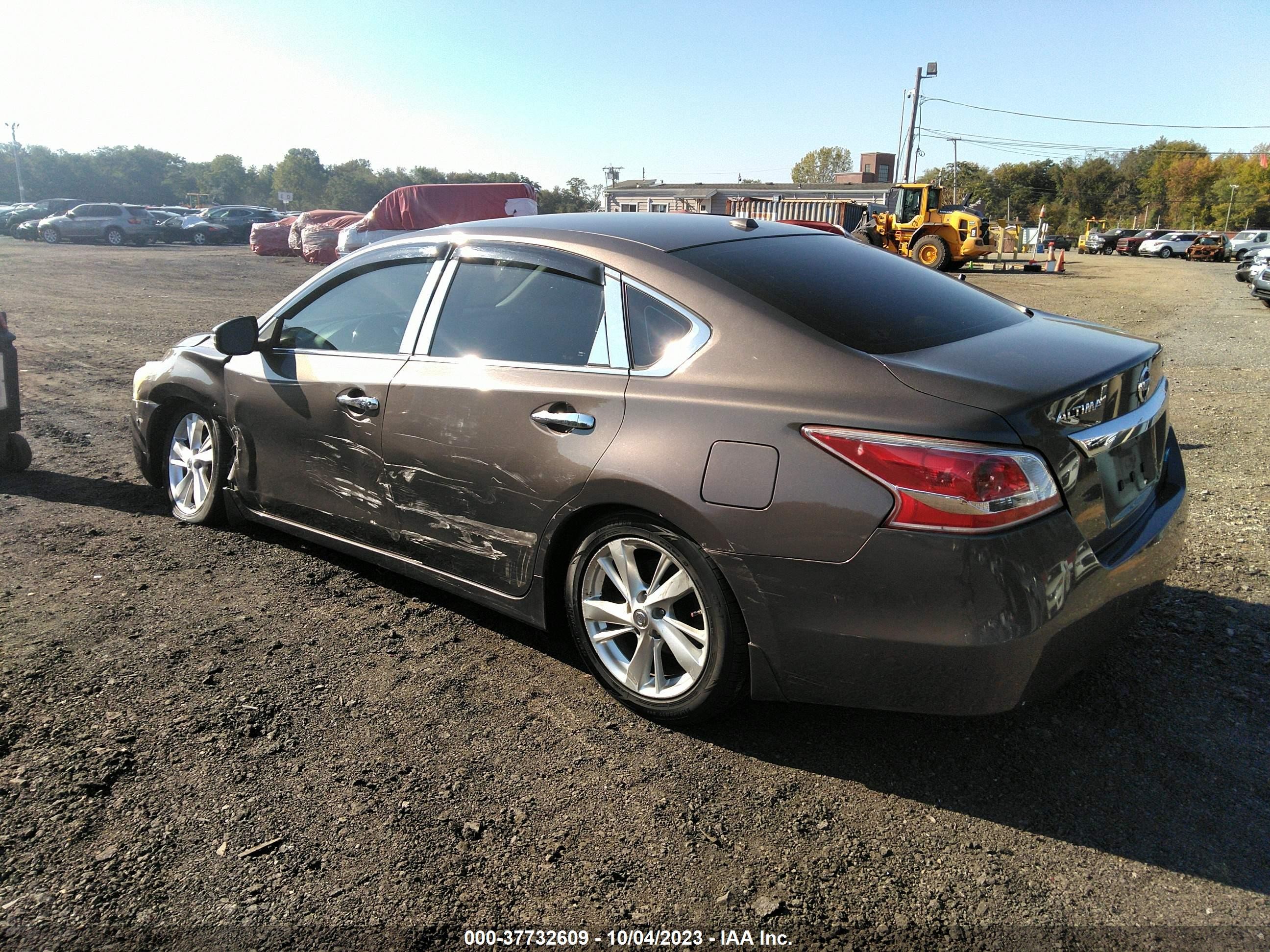 Photo 2 VIN: 1N4AL3AP7DC170410 - NISSAN ALTIMA 