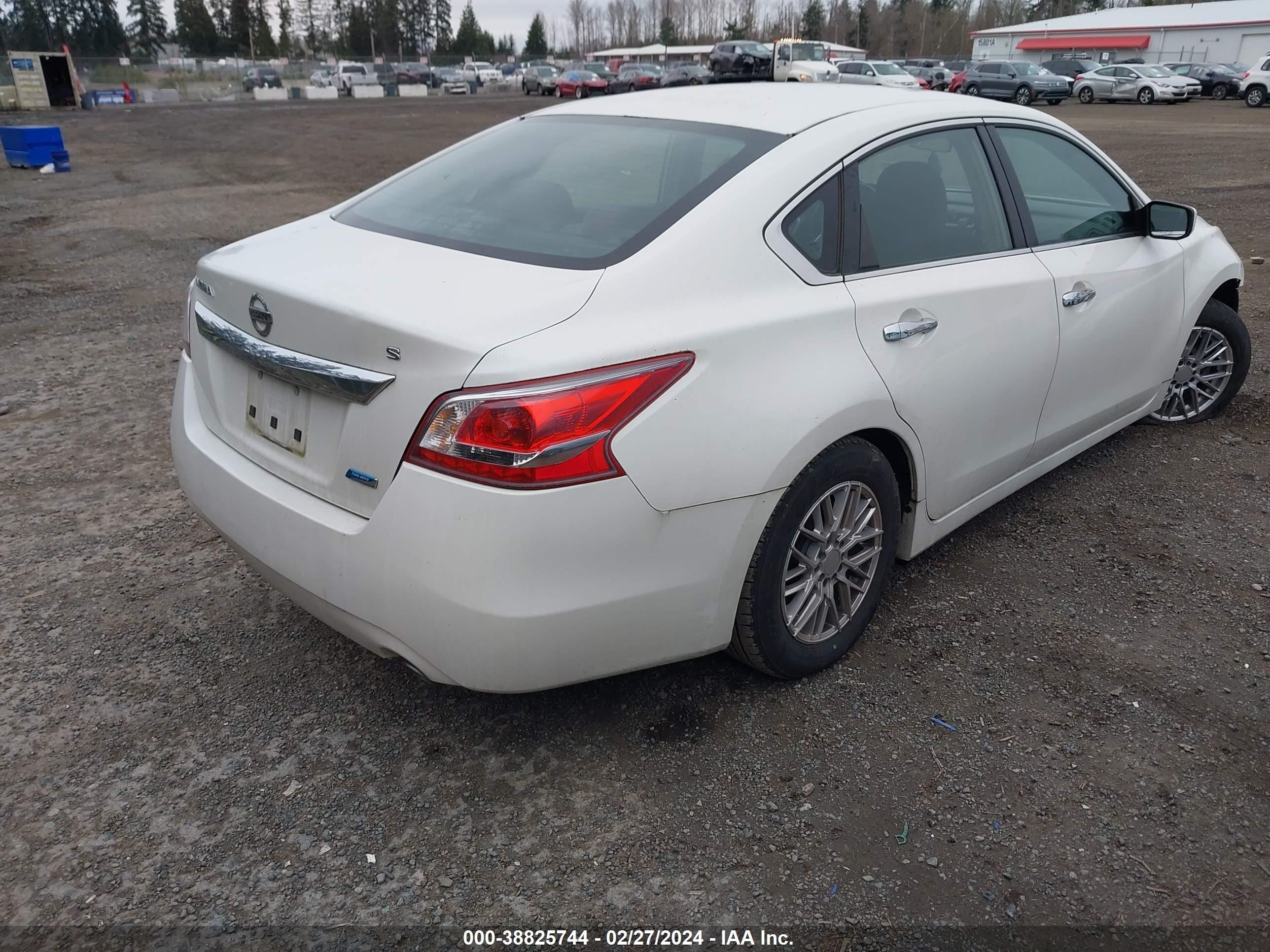 Photo 3 VIN: 1N4AL3AP7DC288974 - NISSAN ALTIMA 