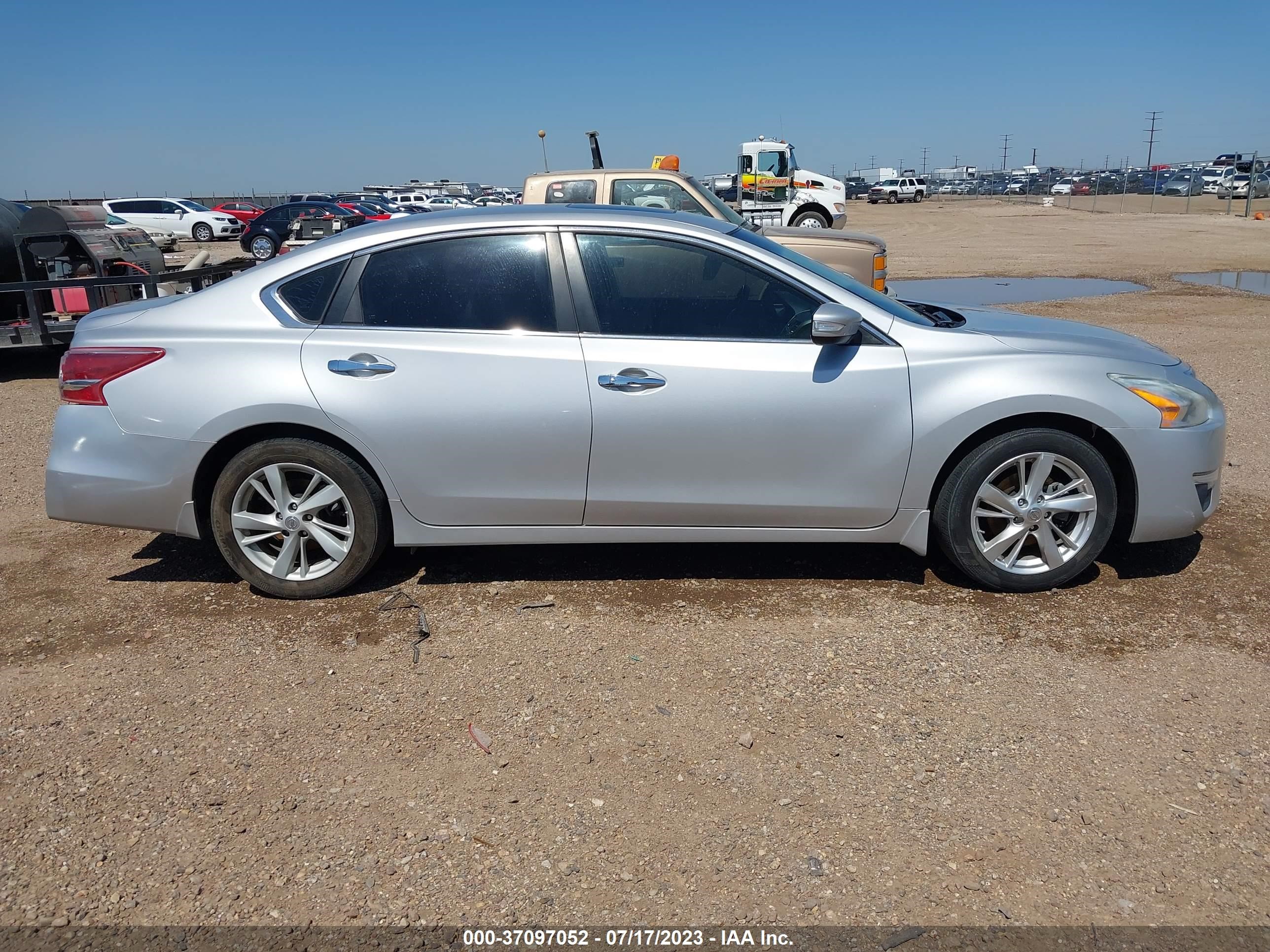 Photo 13 VIN: 1N4AL3AP7DN476625 - NISSAN ALTIMA 