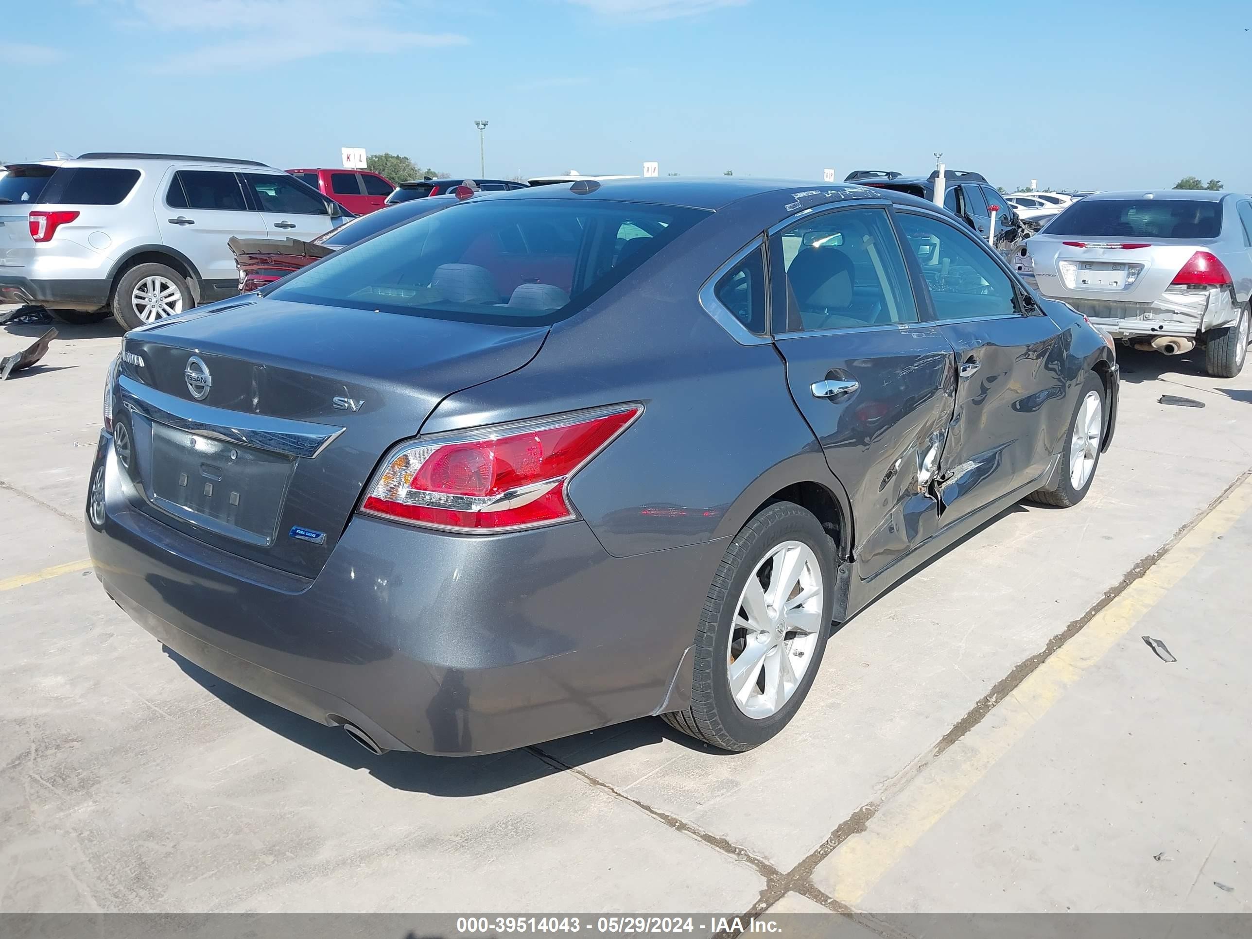 Photo 3 VIN: 1N4AL3AP7EC324082 - NISSAN ALTIMA 