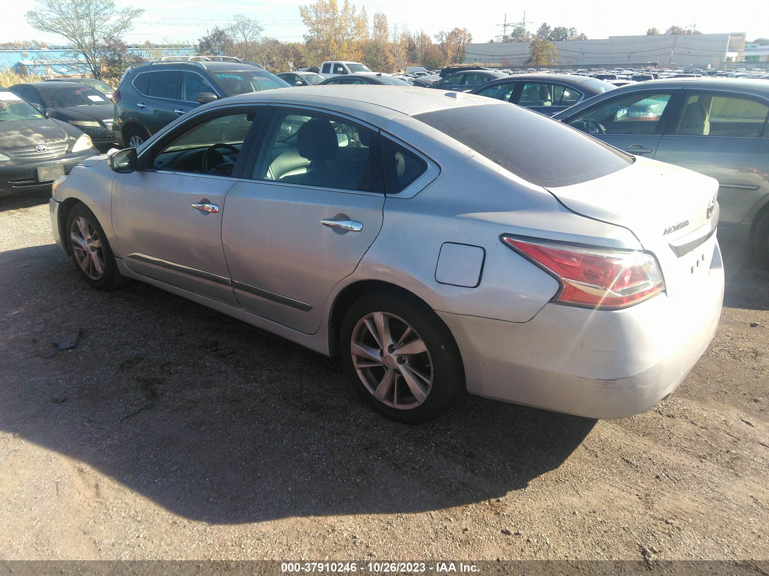 Photo 2 VIN: 1N4AL3AP7EN390216 - NISSAN ALTIMA 