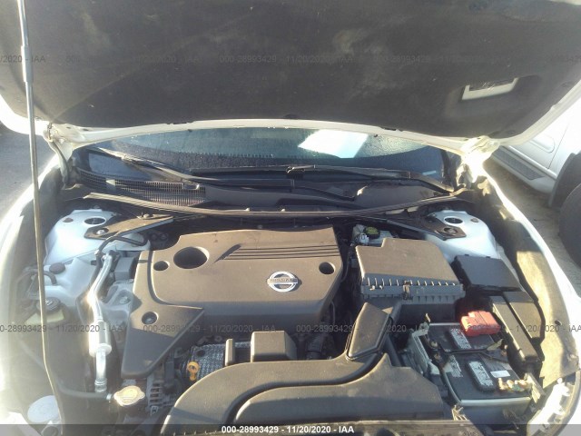 Photo 9 VIN: 1N4AL3AP7FC126121 - NISSAN ALTIMA 