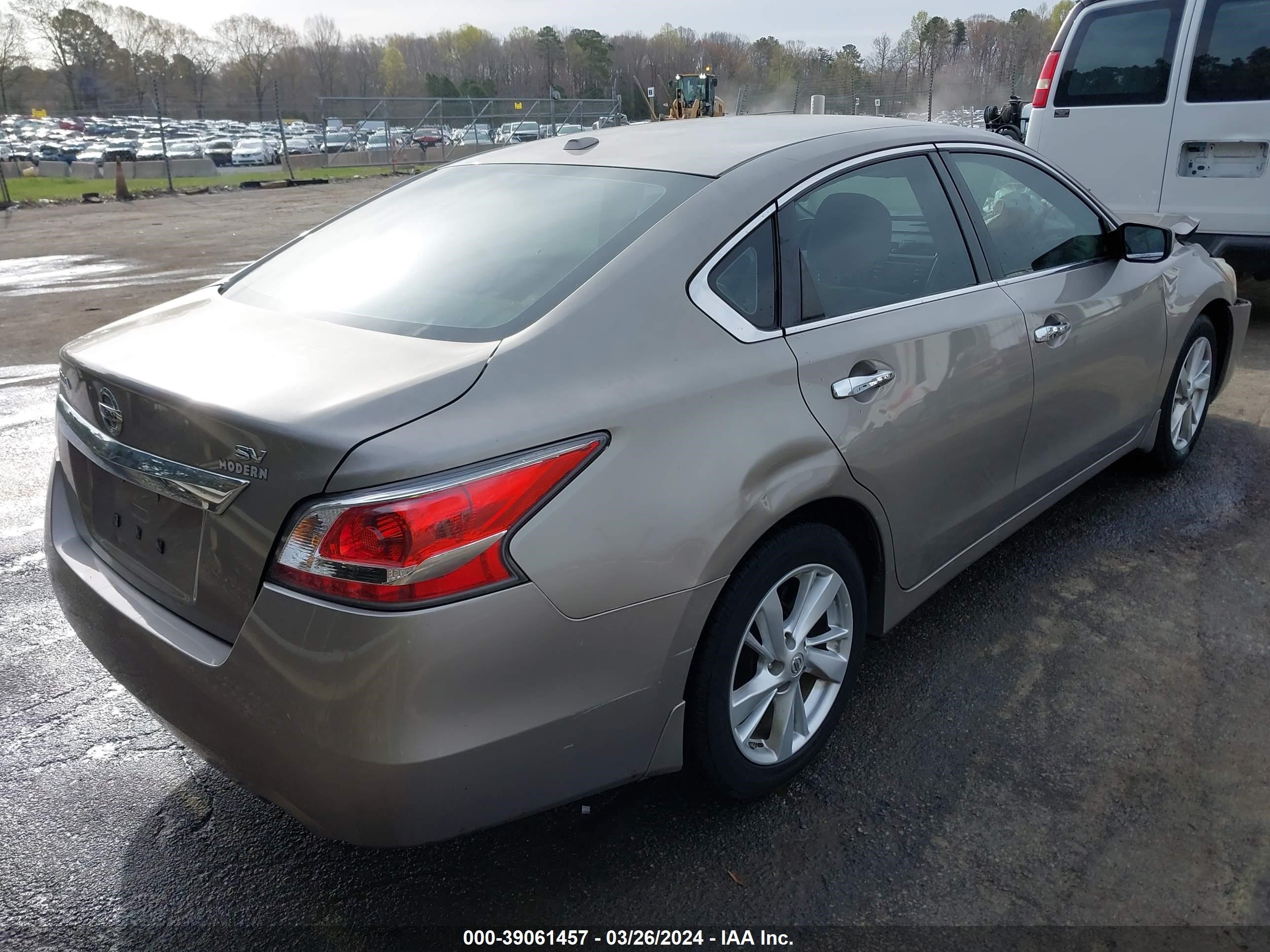 Photo 3 VIN: 1N4AL3AP7FC141072 - NISSAN ALTIMA 