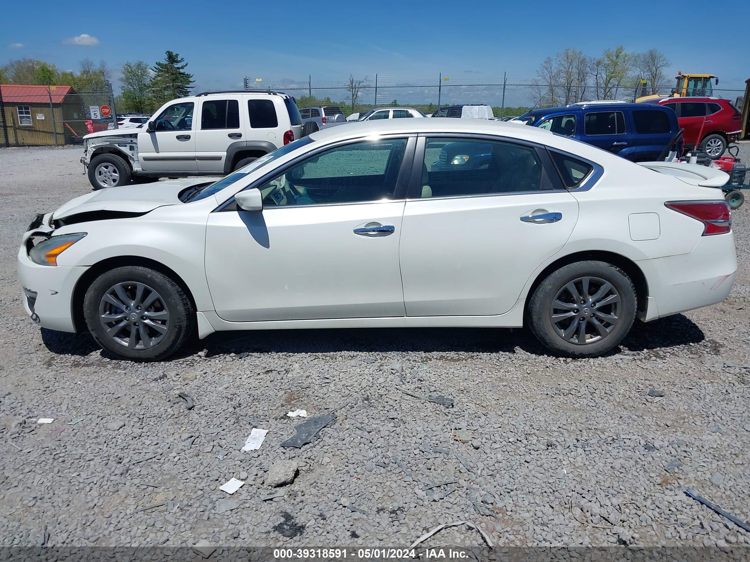 Photo 13 VIN: 1N4AL3AP7FC215817 - NISSAN ALTIMA 