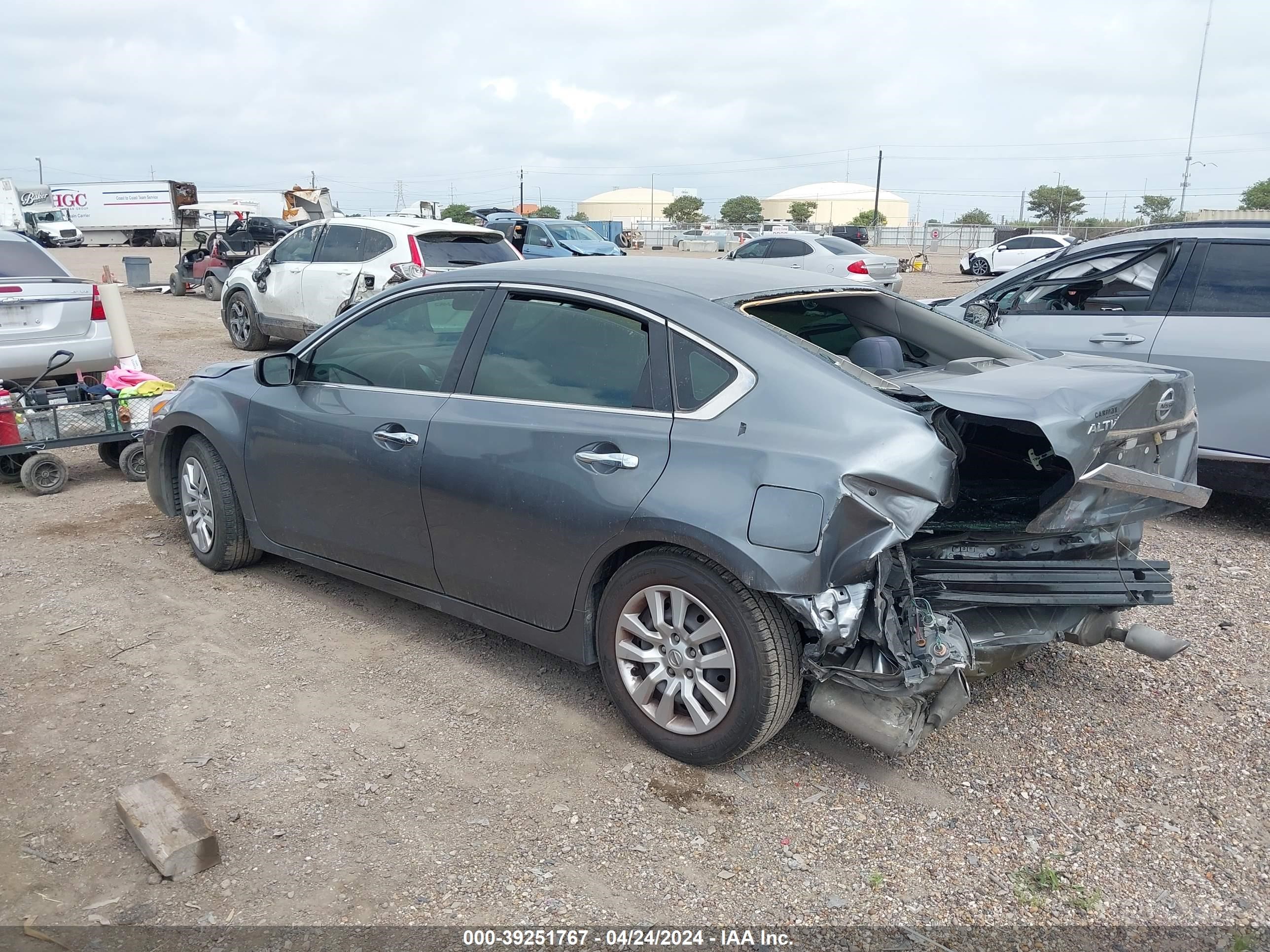 Photo 2 VIN: 1N4AL3AP7FC237557 - NISSAN ALTIMA 