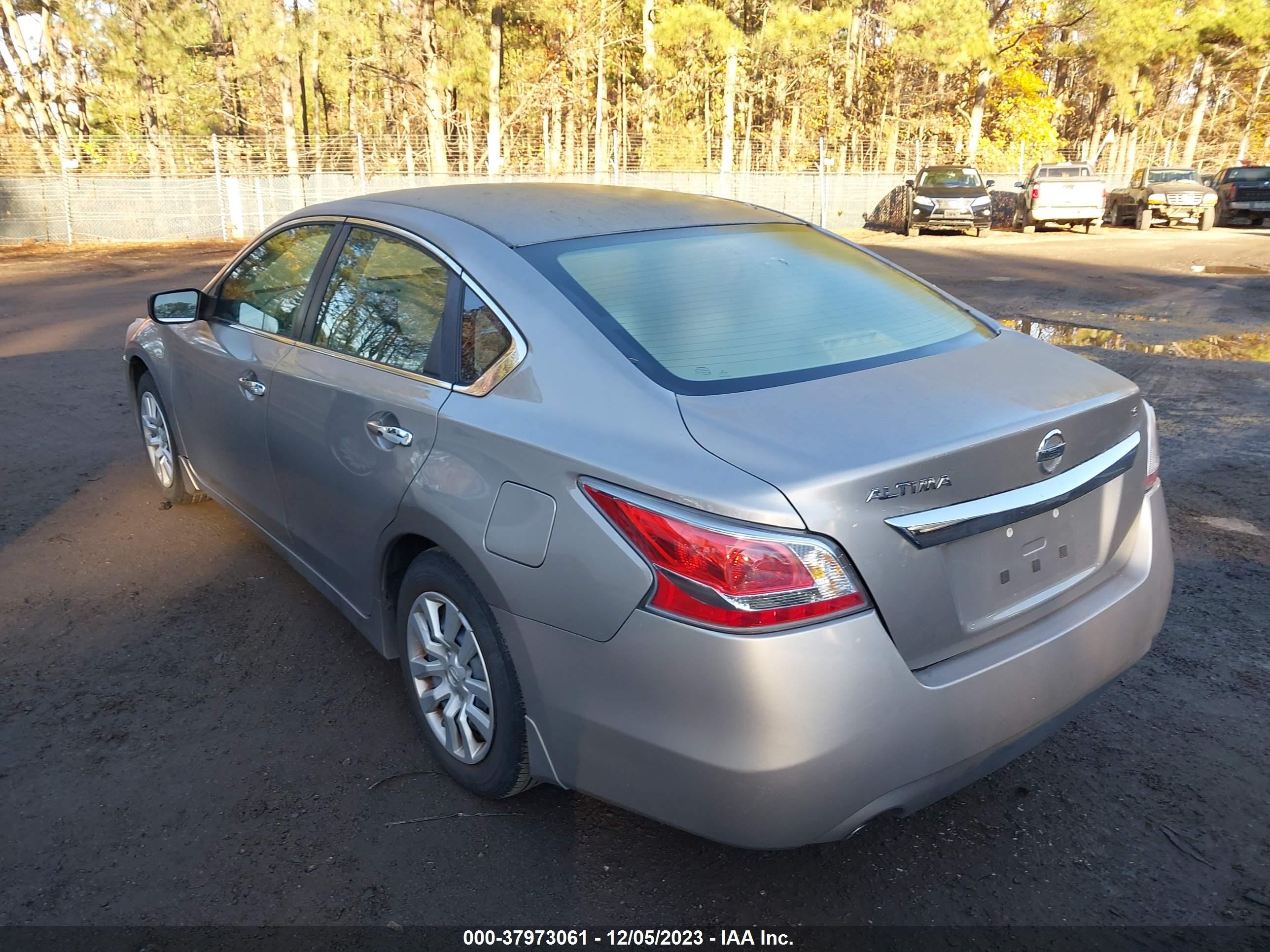 Photo 2 VIN: 1N4AL3AP7FC266511 - NISSAN ALTIMA 