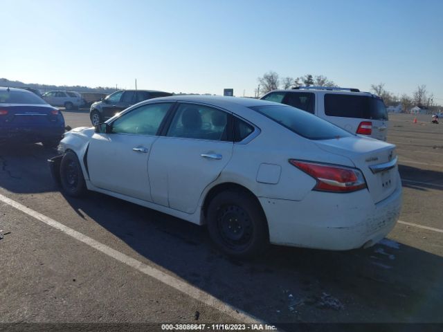 Photo 2 VIN: 1N4AL3AP7FC273605 - NISSAN ALTIMA 