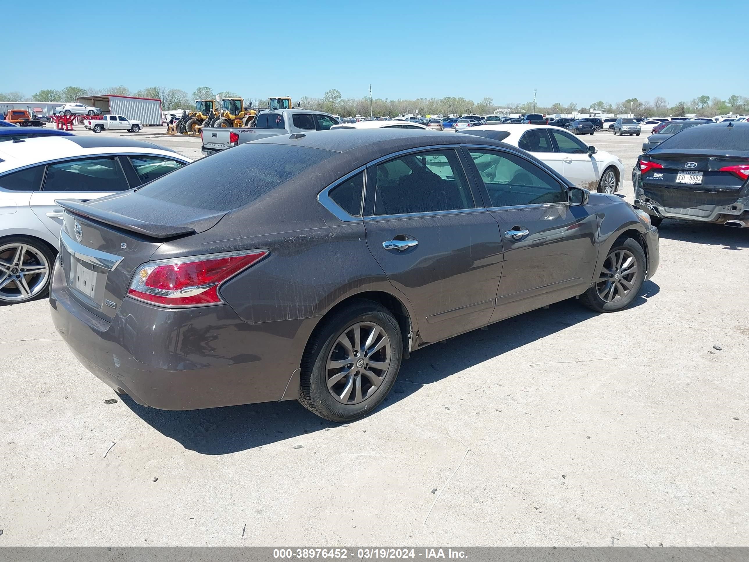 Photo 3 VIN: 1N4AL3AP7FC570552 - NISSAN ALTIMA 