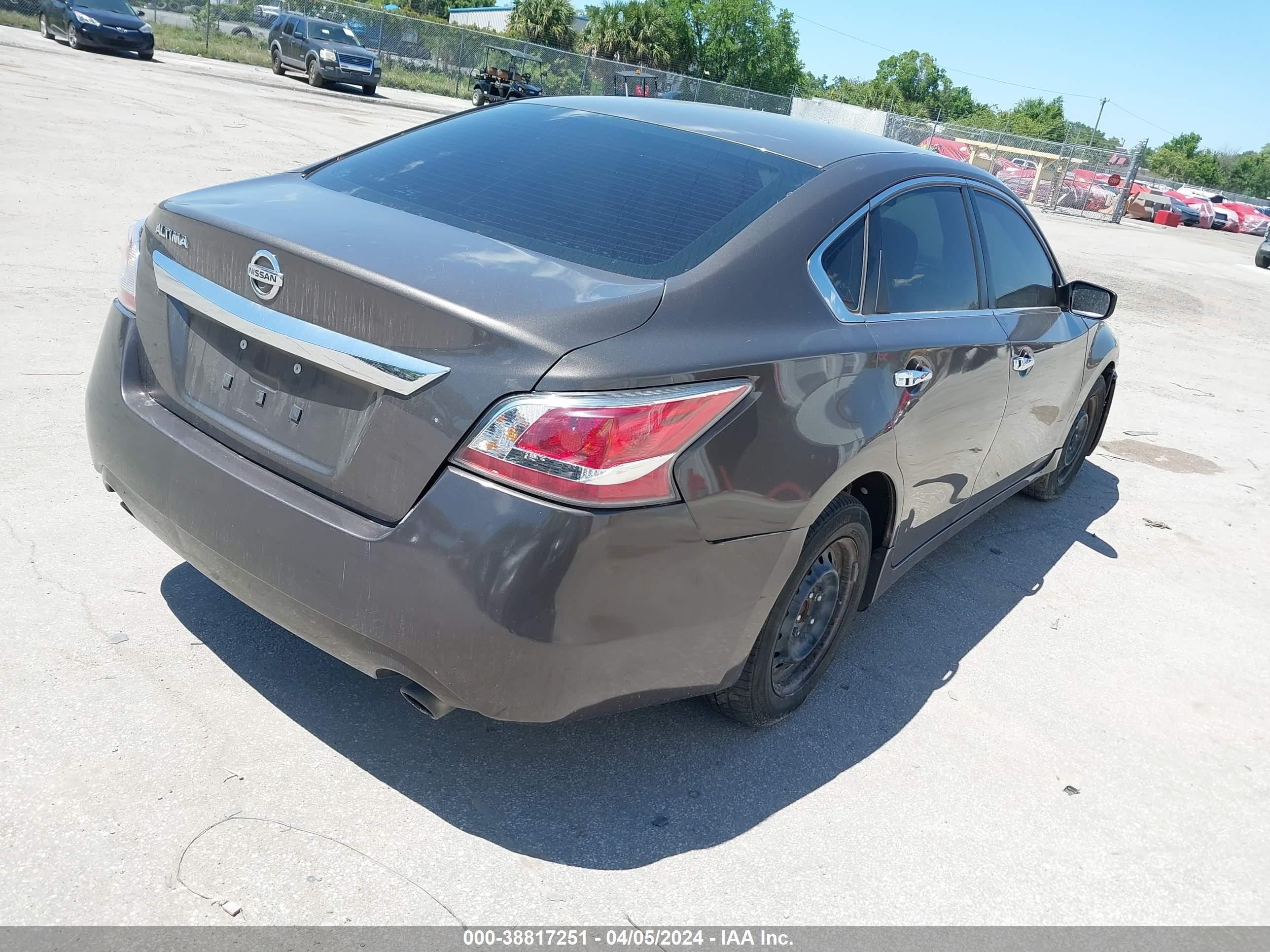 Photo 3 VIN: 1N4AL3AP7FN325187 - NISSAN ALTIMA 