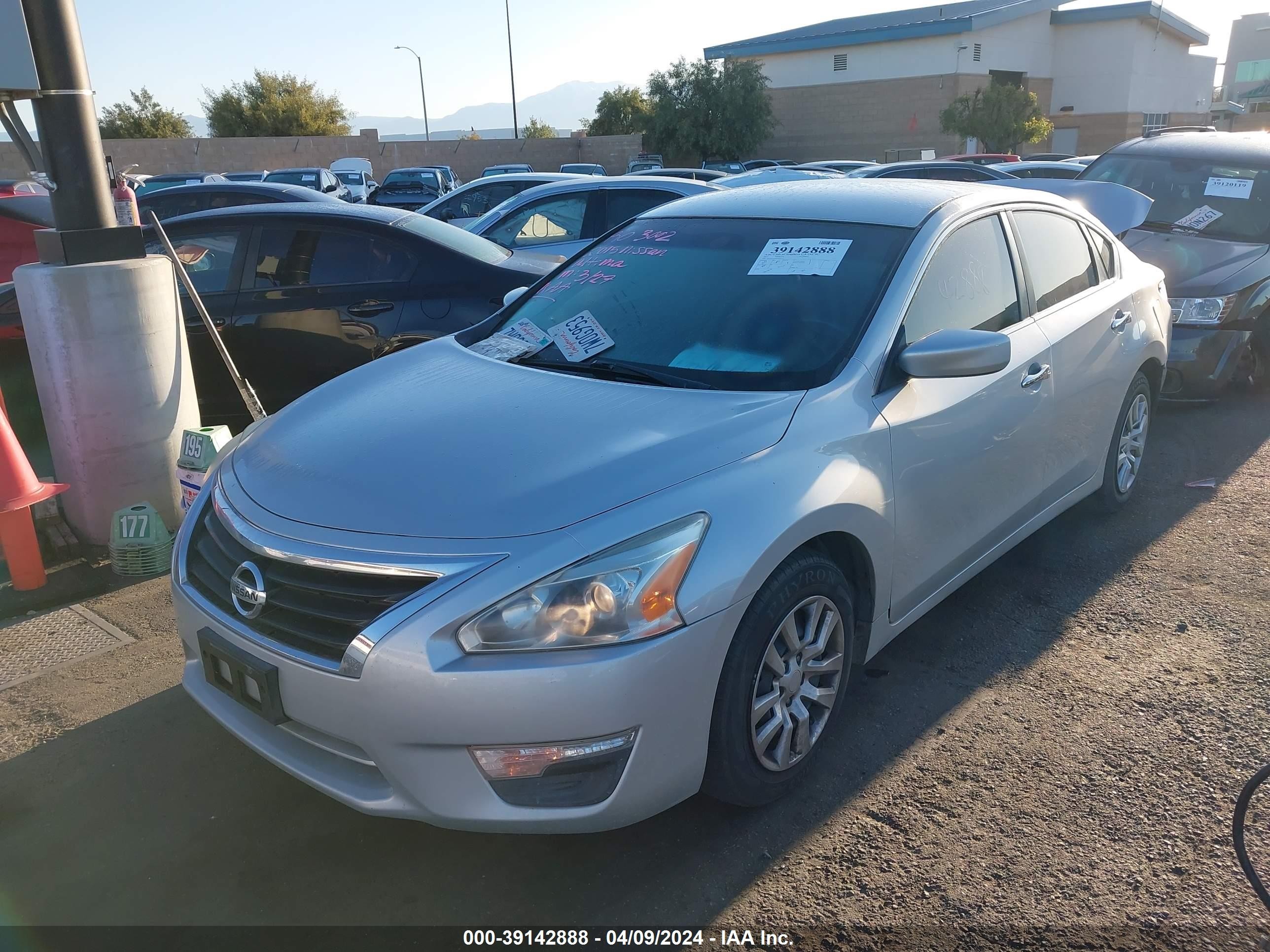 Photo 1 VIN: 1N4AL3AP7FN329773 - NISSAN ALTIMA 