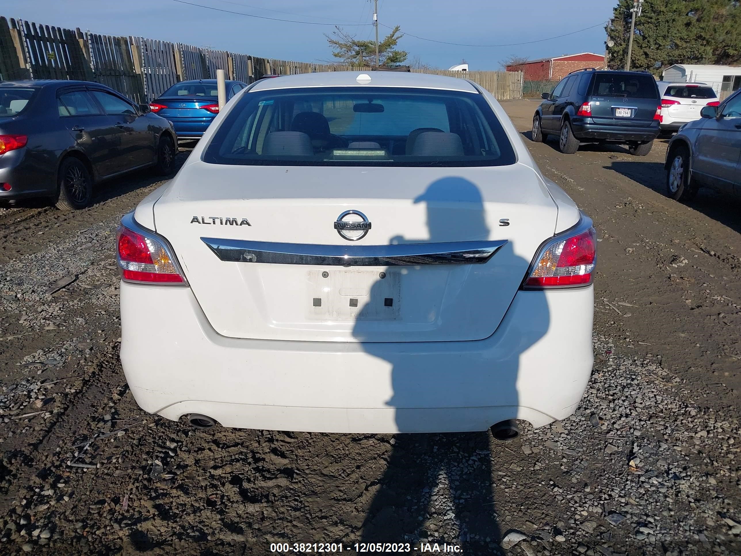 Photo 15 VIN: 1N4AL3AP7FN389536 - NISSAN ALTIMA 