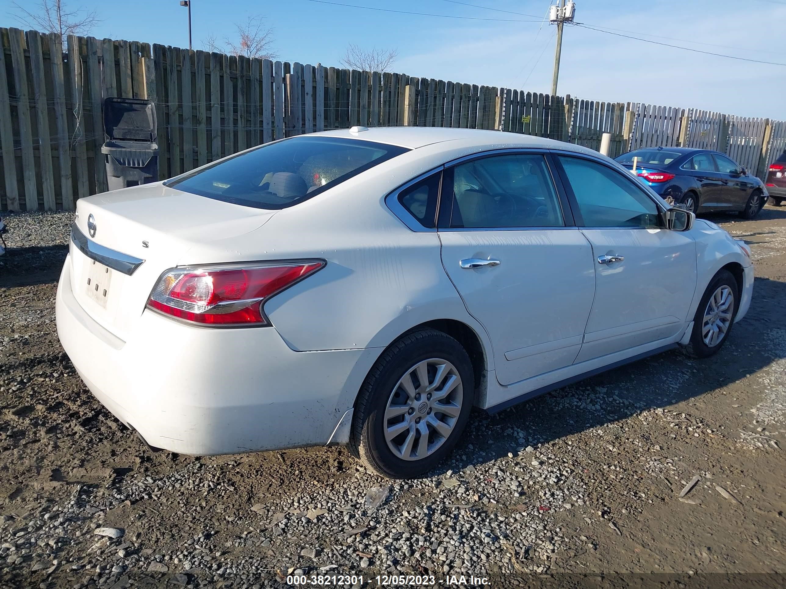 Photo 3 VIN: 1N4AL3AP7FN389536 - NISSAN ALTIMA 