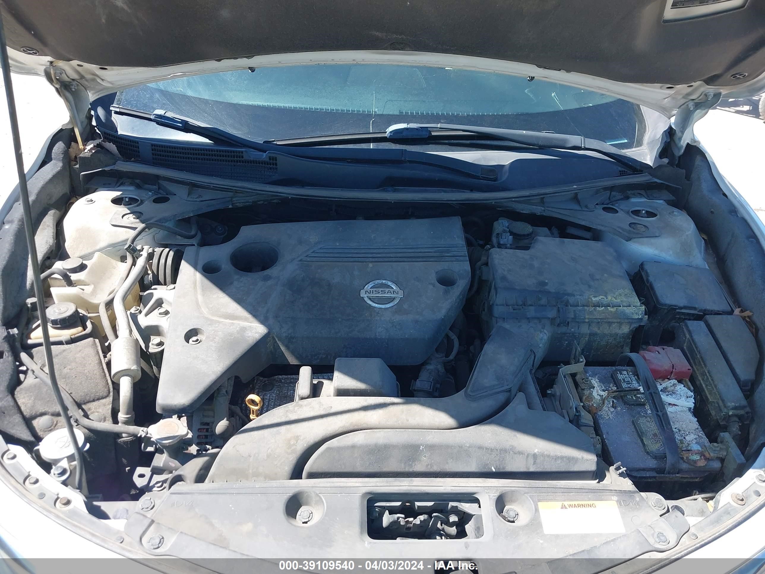 Photo 9 VIN: 1N4AL3AP7FN395420 - NISSAN ALTIMA 