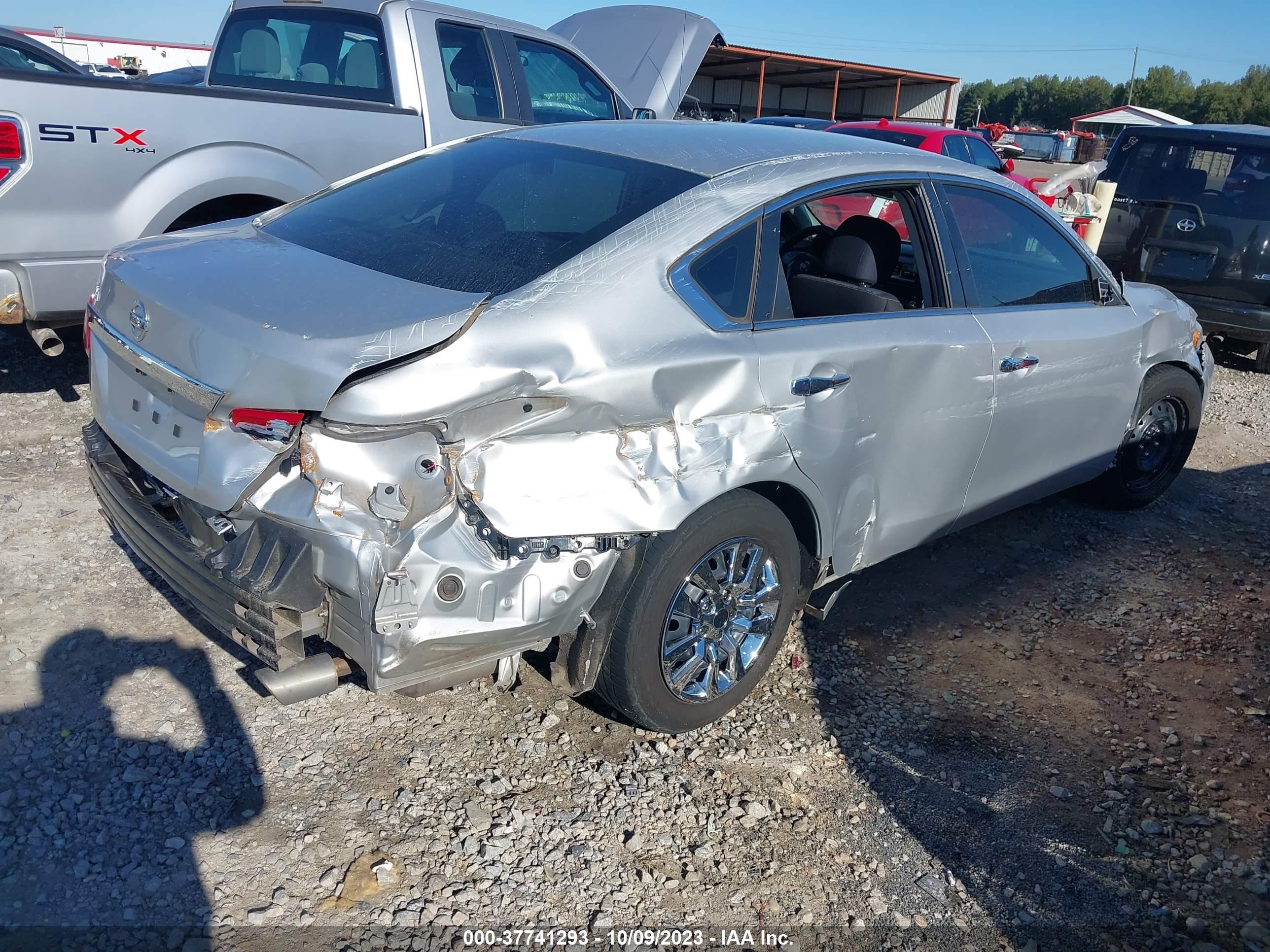 Photo 3 VIN: 1N4AL3AP7GC138173 - NISSAN ALTIMA 