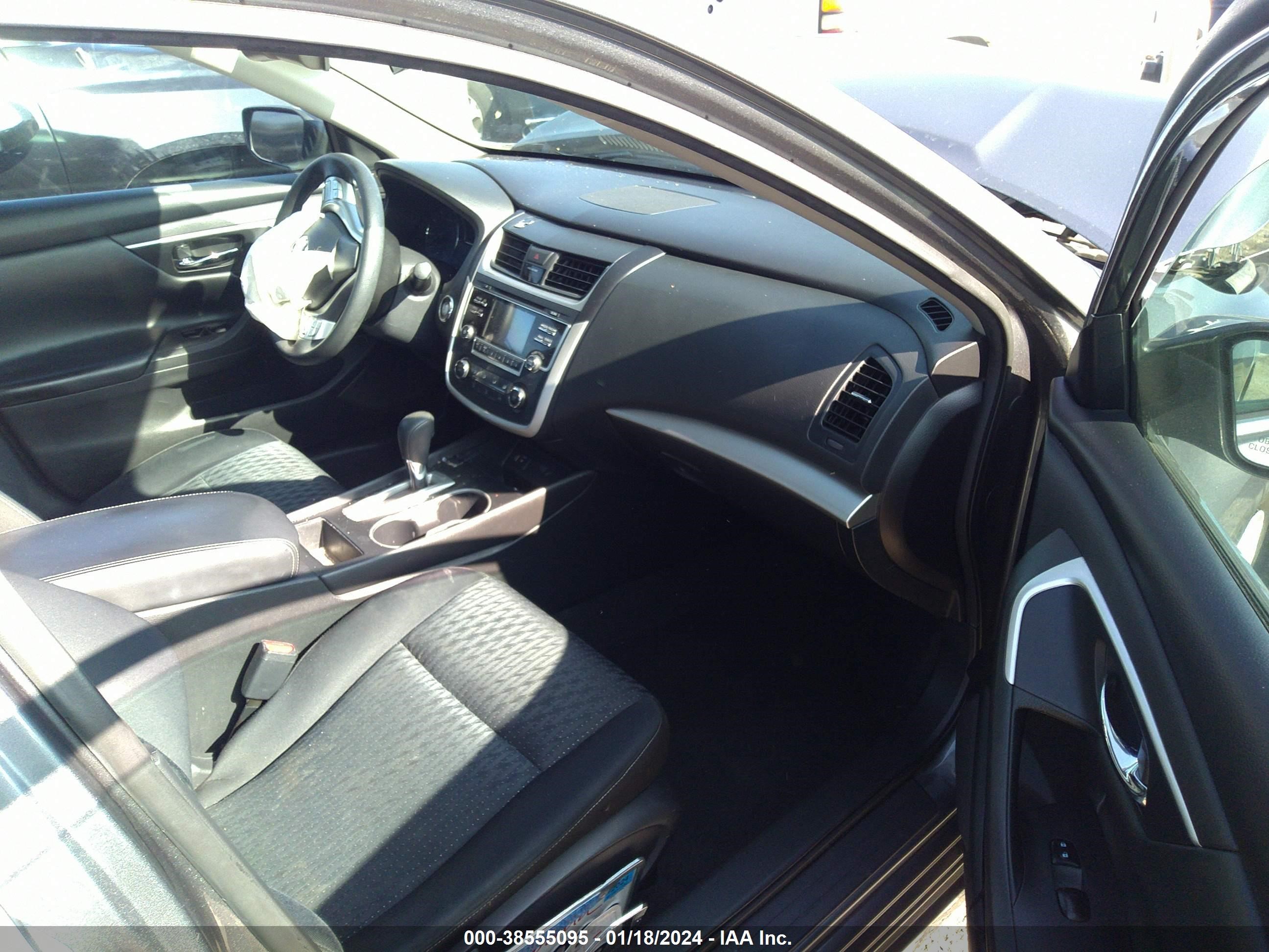 Photo 4 VIN: 1N4AL3AP7GN327765 - NISSAN ALTIMA 