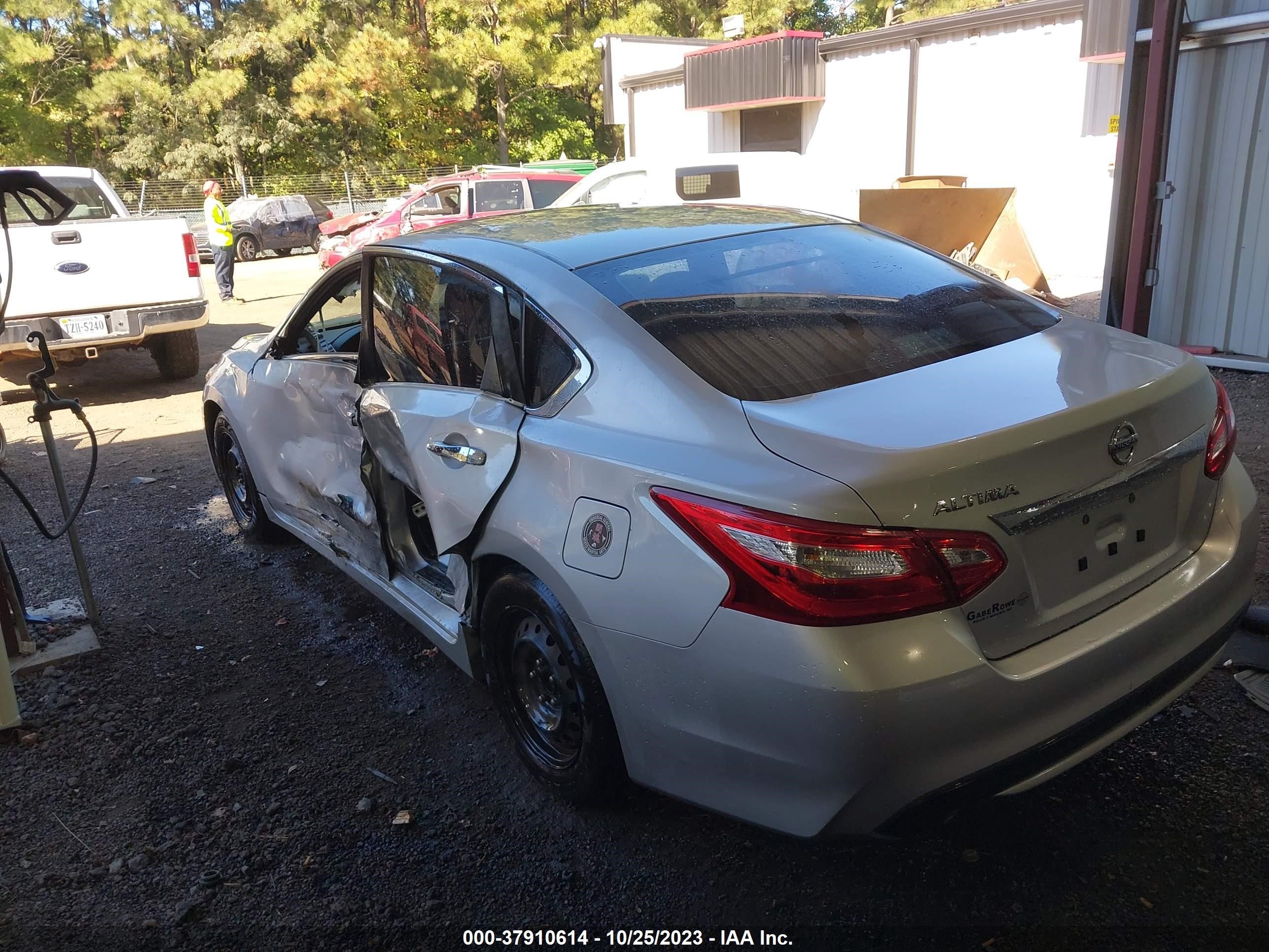 Photo 2 VIN: 1N4AL3AP7GN387920 - NISSAN ALTIMA 