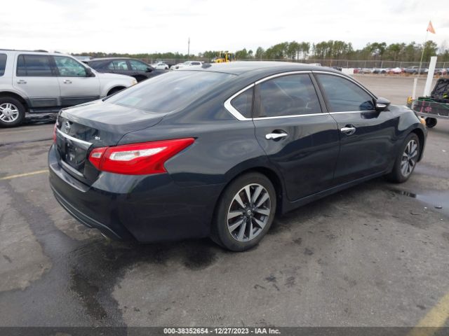 Photo 3 VIN: 1N4AL3AP7HC114862 - NISSAN ALTIMA 