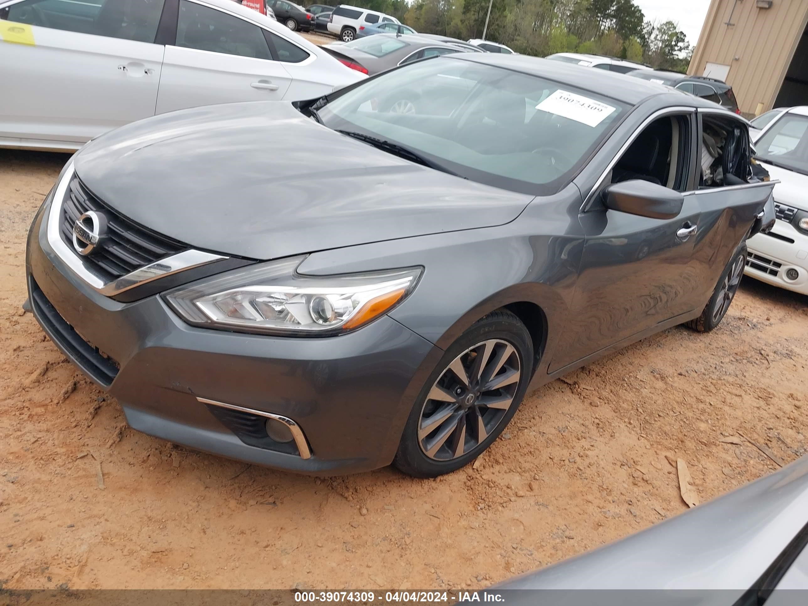 Photo 1 VIN: 1N4AL3AP7HC176830 - NISSAN ALTIMA 