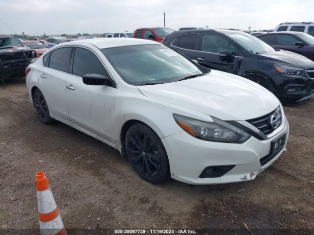 Photo 0 VIN: 1N4AL3AP7HN335026 - NISSAN ALTIMA 