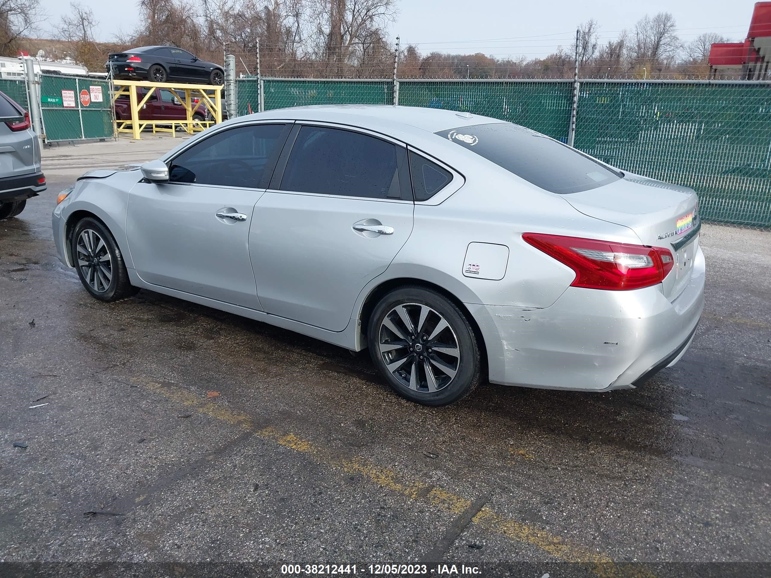 Photo 2 VIN: 1N4AL3AP7JC114964 - NISSAN ALTIMA 