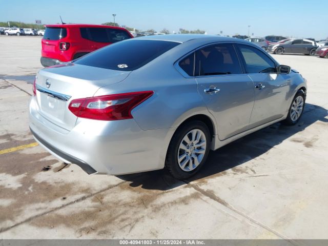 Photo 3 VIN: 1N4AL3AP7JC120618 - NISSAN ALTIMA 