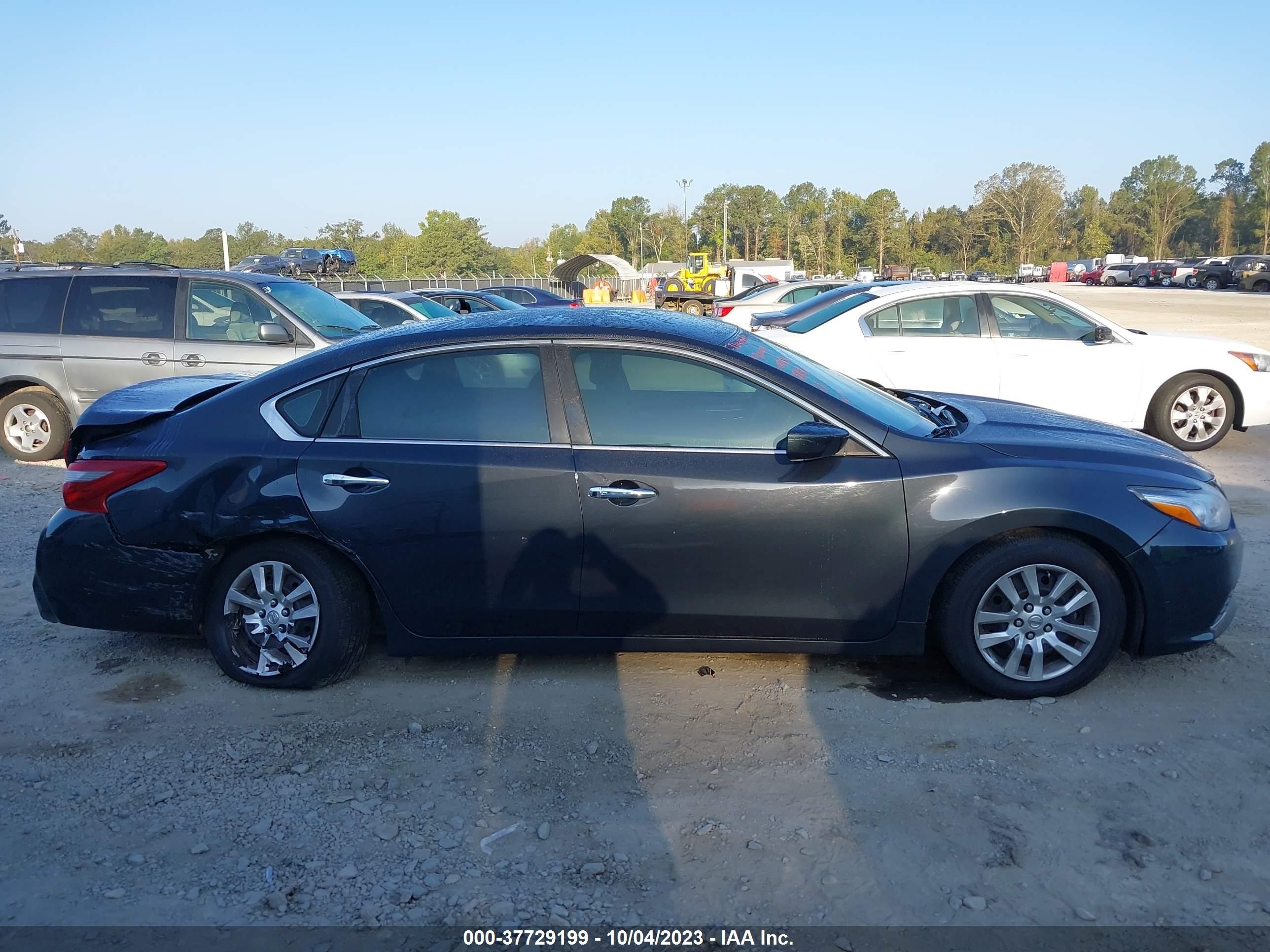 Photo 13 VIN: 1N4AL3AP7JC121350 - NISSAN ALTIMA 