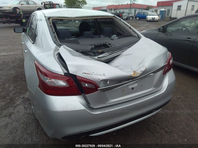 Photo 5 VIN: 1N4AL3AP7JC126421 - NISSAN ALTIMA 