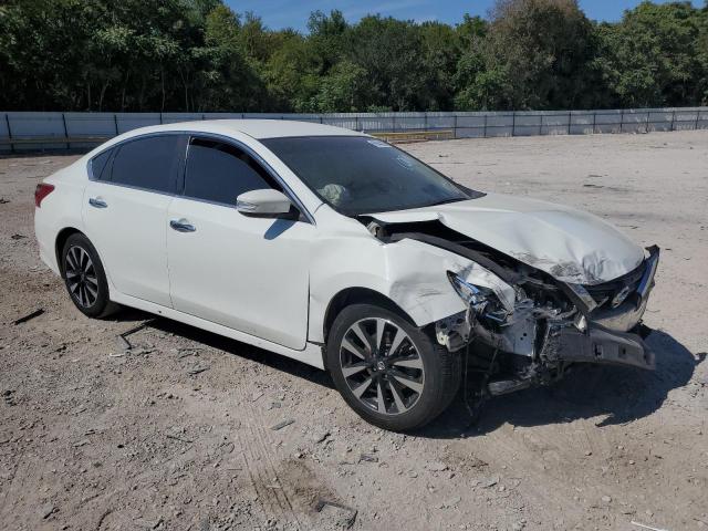 Photo 3 VIN: 1N4AL3AP7JC174887 - NISSAN ALTIMA 