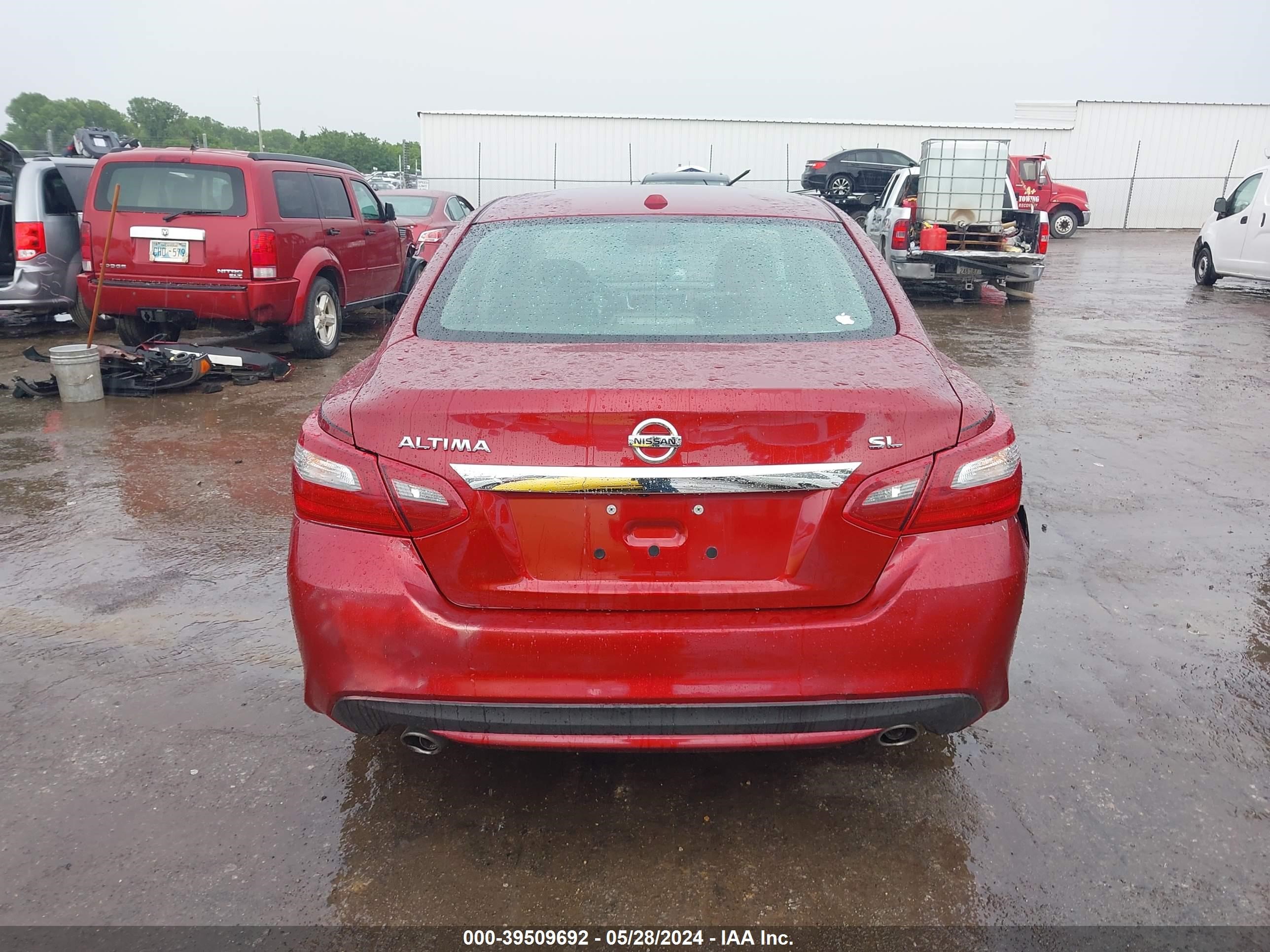 Photo 16 VIN: 1N4AL3AP7JC226681 - NISSAN ALTIMA 