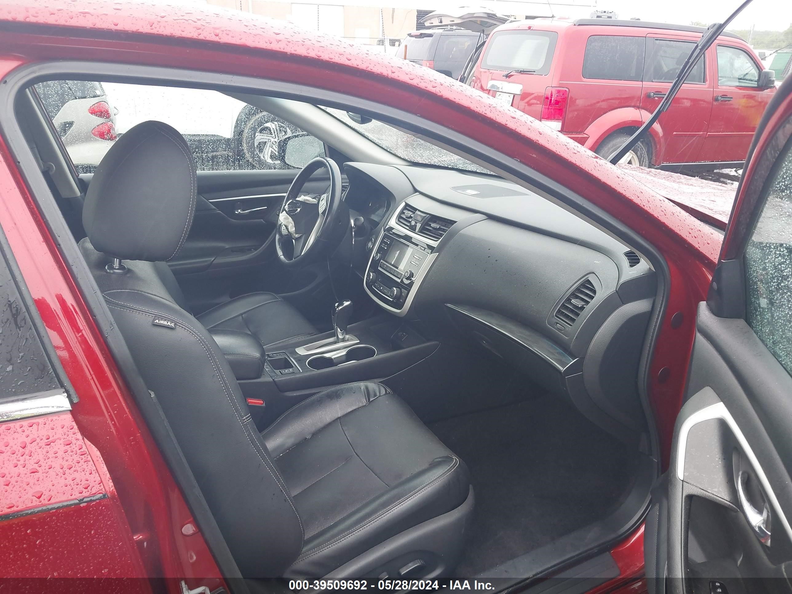 Photo 4 VIN: 1N4AL3AP7JC226681 - NISSAN ALTIMA 