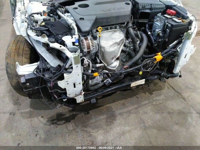 Photo 5 VIN: 1N4AL3AP7JC285147 - NISSAN ALTIMA 