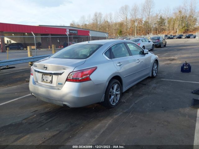 Photo 3 VIN: 1N4AL3AP8DC144060 - NISSAN ALTIMA 