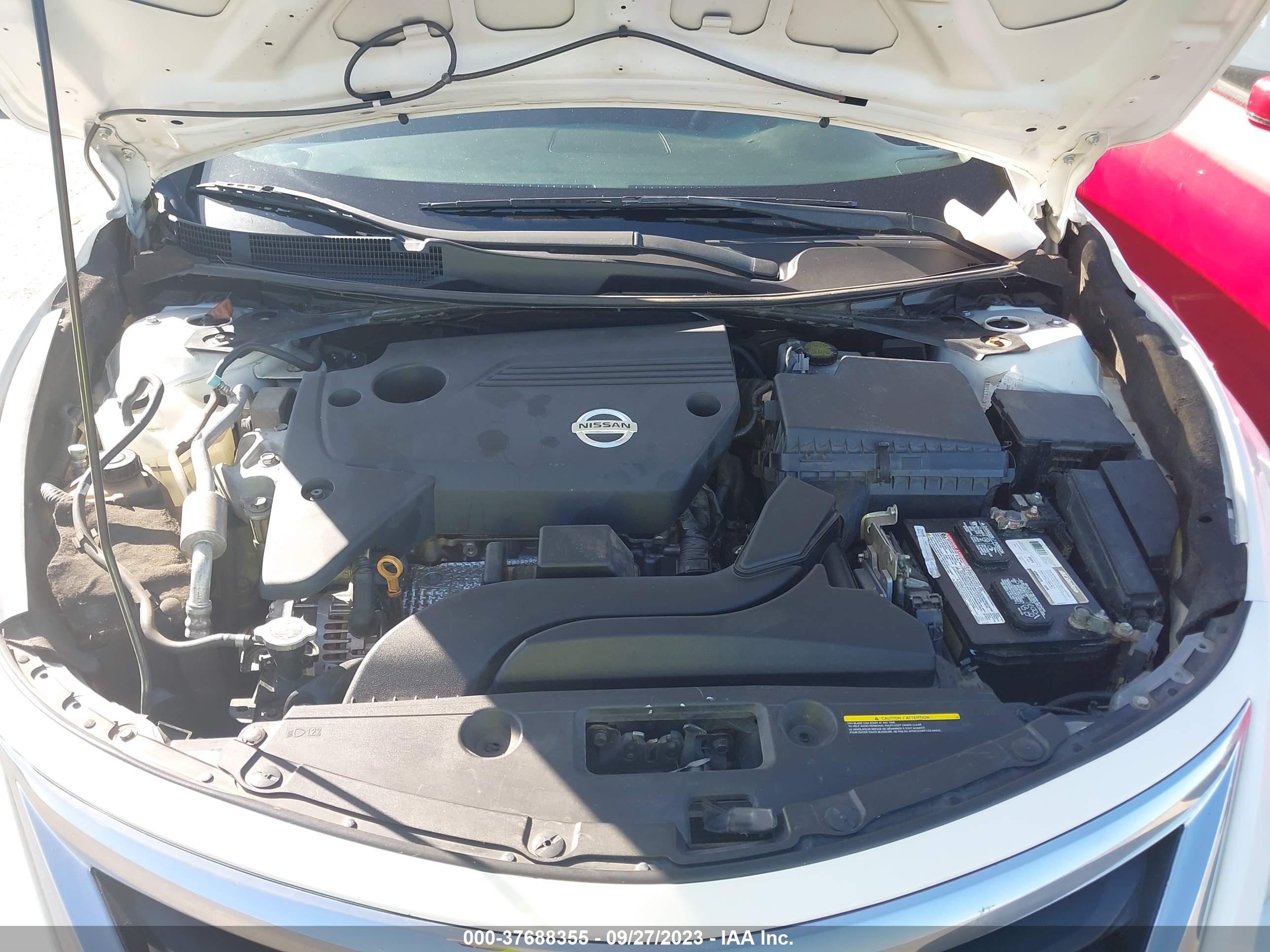 Photo 9 VIN: 1N4AL3AP8DC164700 - NISSAN ALTIMA 