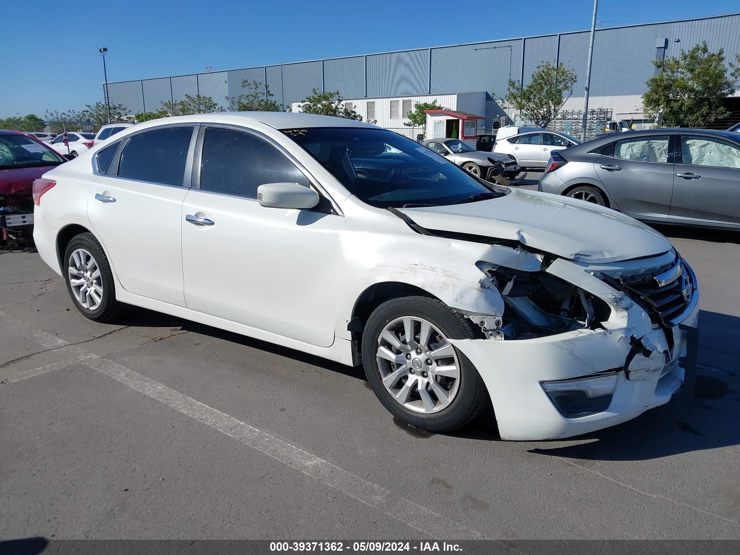 Photo 0 VIN: 1N4AL3AP8DC183554 - NISSAN ALTIMA 