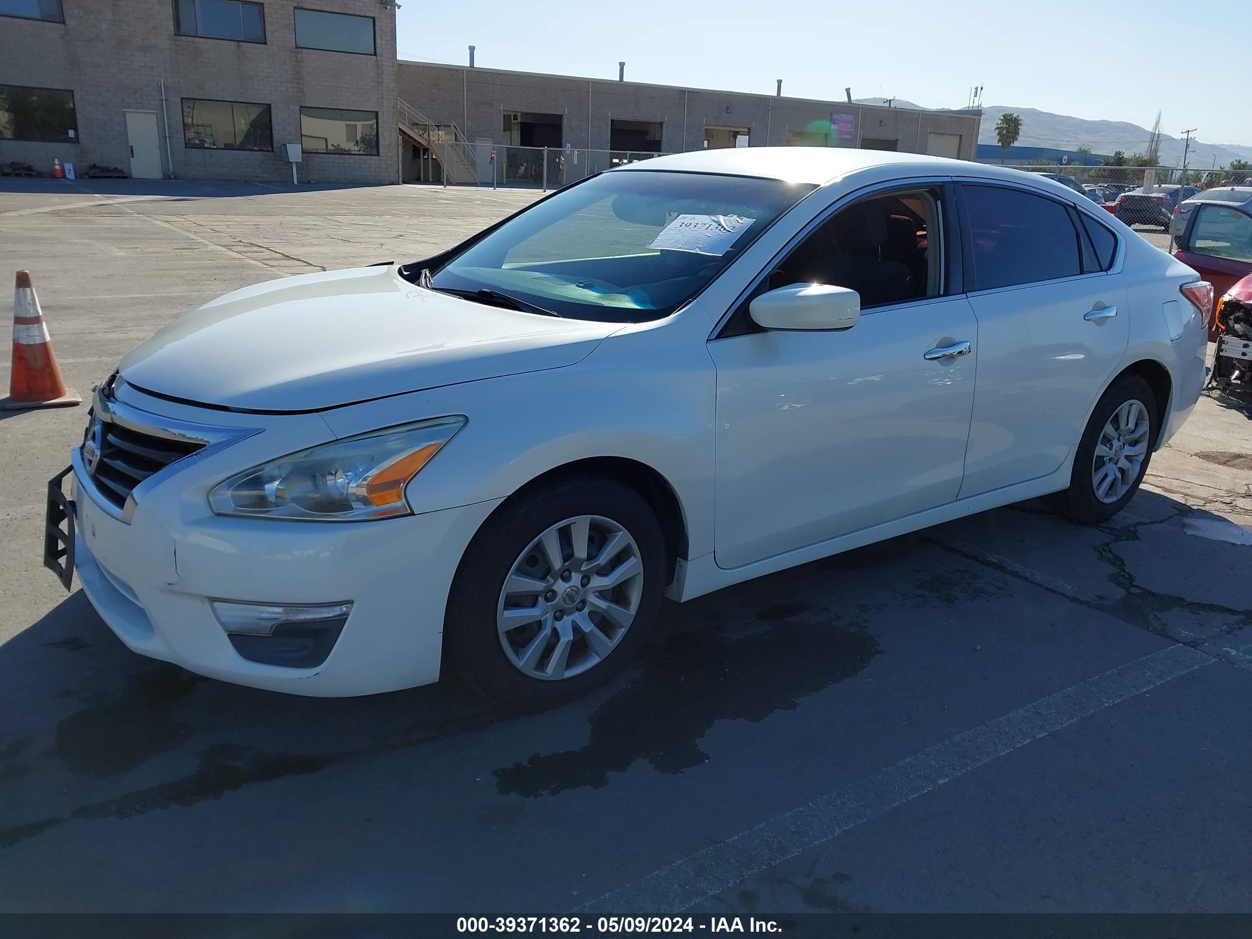 Photo 1 VIN: 1N4AL3AP8DC183554 - NISSAN ALTIMA 