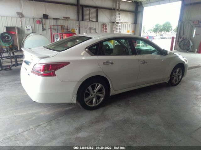 Photo 3 VIN: 1N4AL3AP8DC244028 - NISSAN ALTIMA 