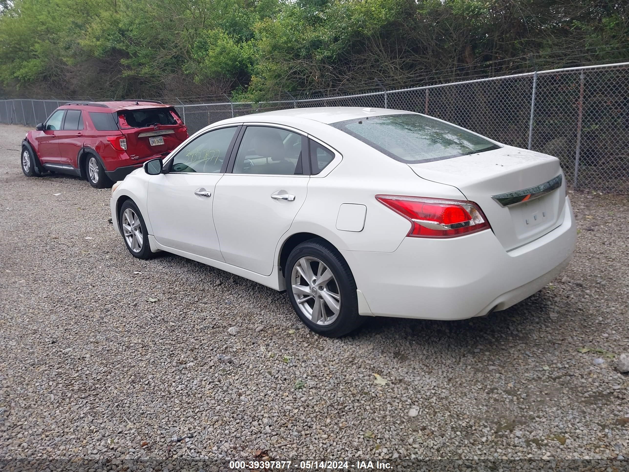 Photo 2 VIN: 1N4AL3AP8DN404591 - NISSAN ALTIMA 