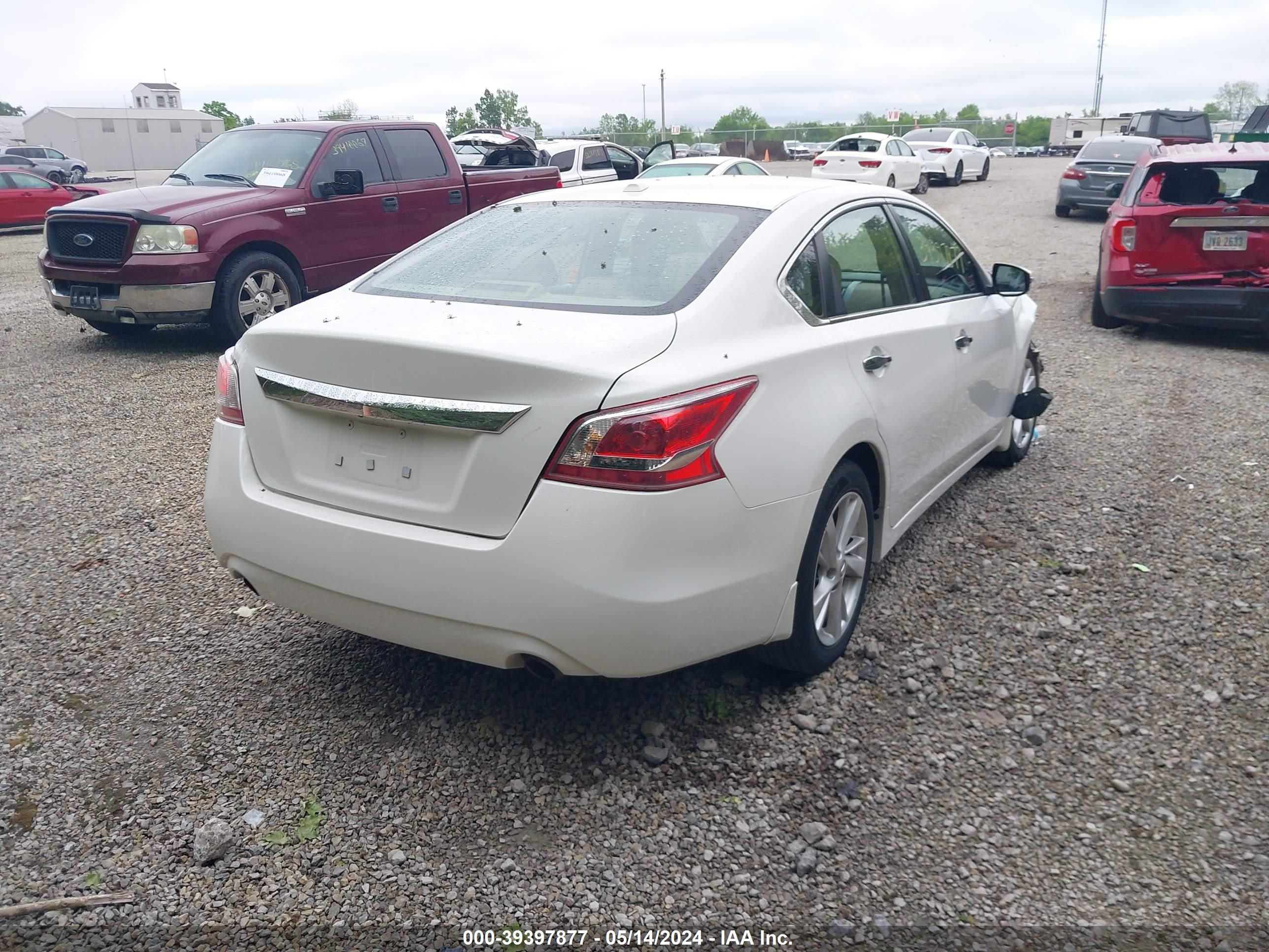 Photo 3 VIN: 1N4AL3AP8DN404591 - NISSAN ALTIMA 