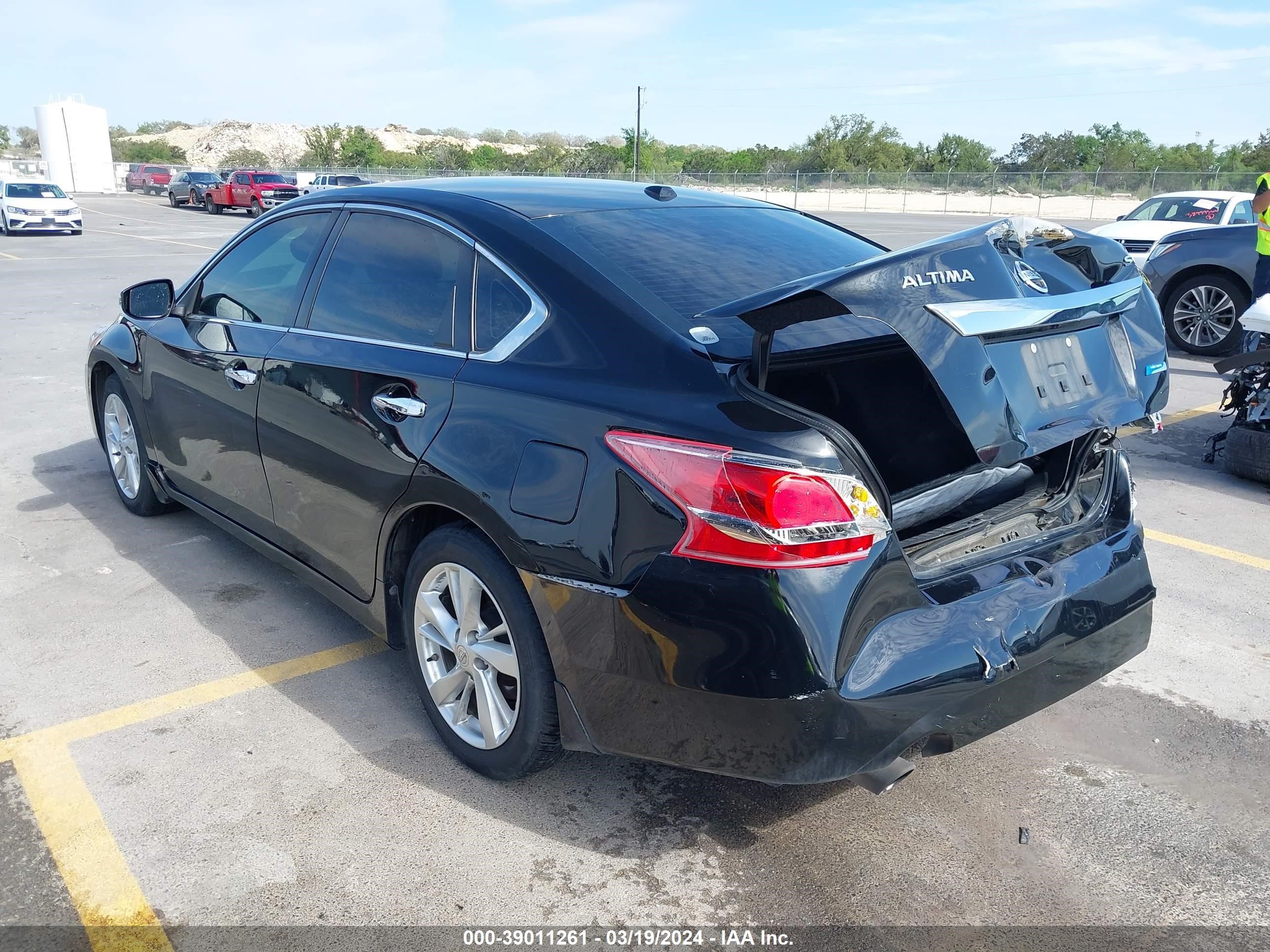 Photo 2 VIN: 1N4AL3AP8DN421245 - NISSAN ALTIMA 